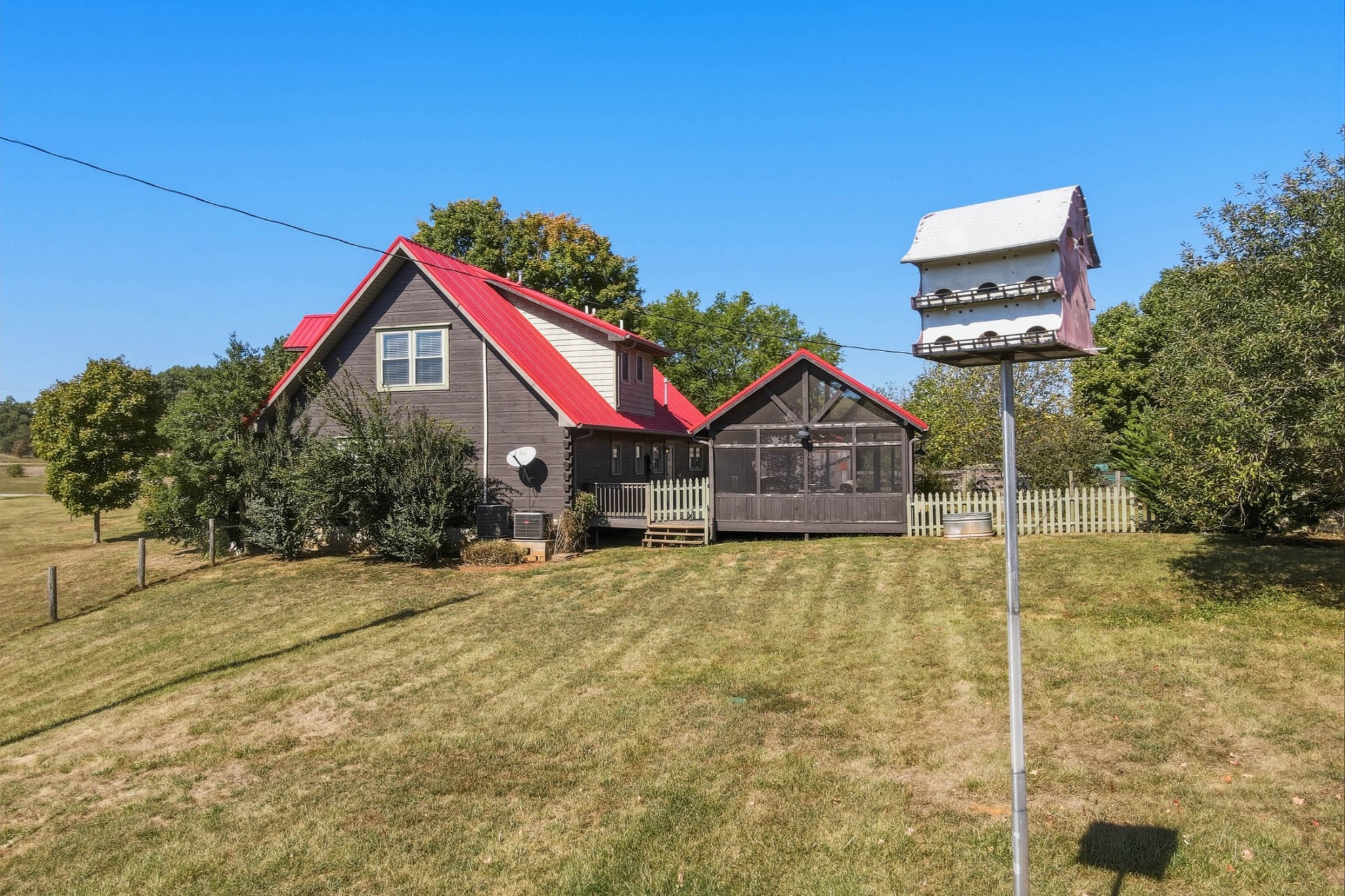 1590 Temperance Rd Property Photo 31