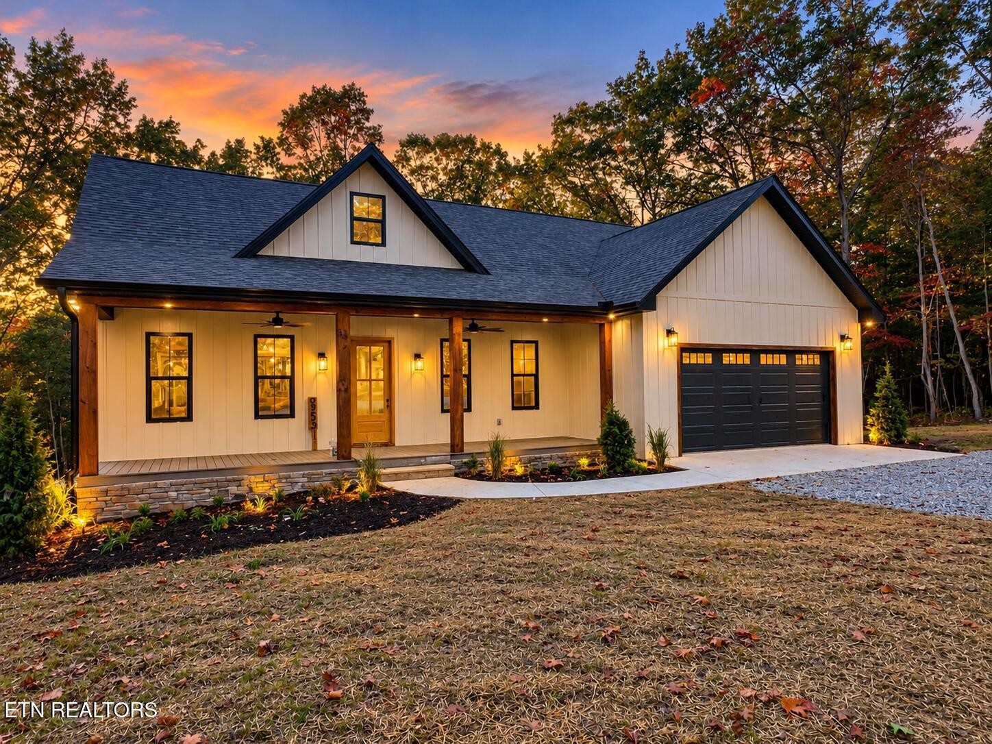 853 Steeplechase Drive Property Photo 2