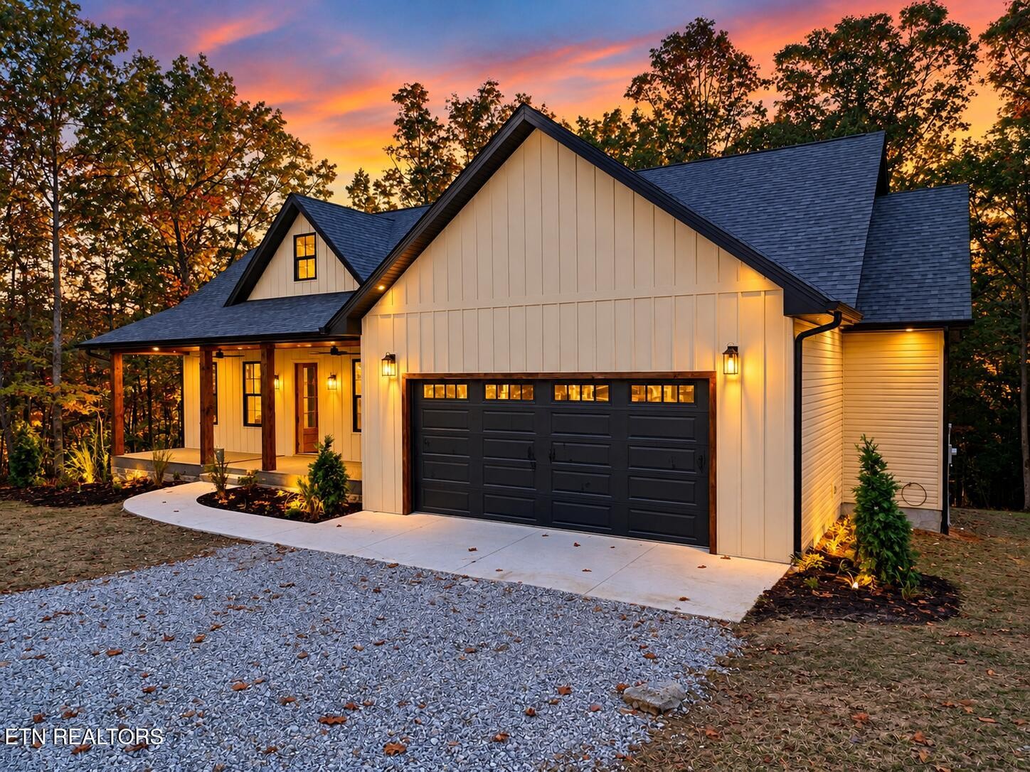853 Steeplechase Drive Property Photo 3