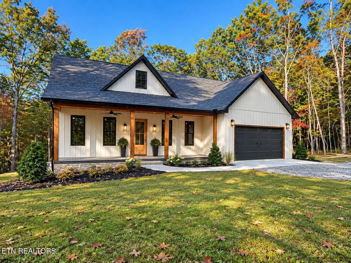 853 Steeplechase Drive Property Photo 6
