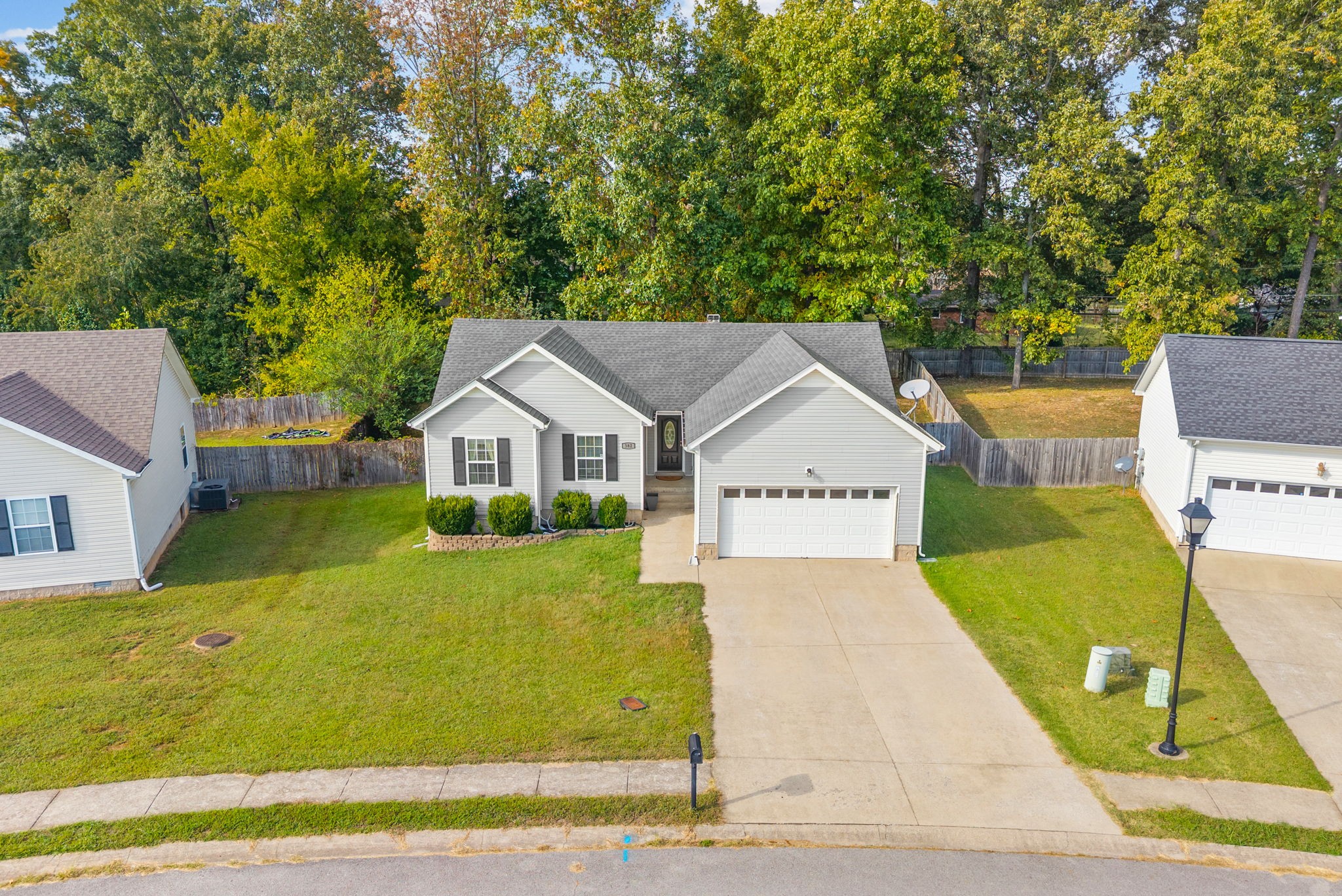 382 Andrew Dr Property Photo 6