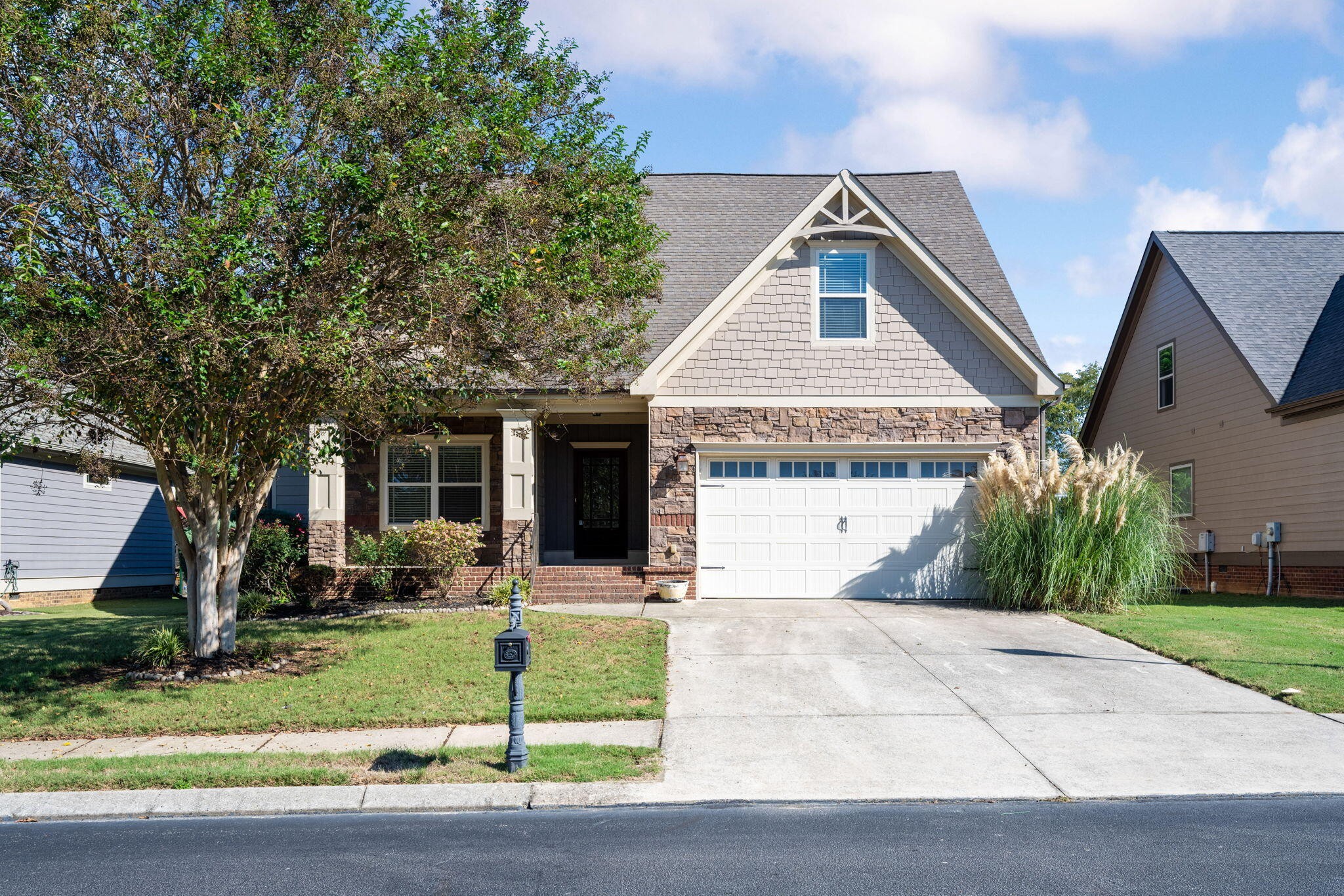 8557 Seven Lakes Drive Property Photo 1