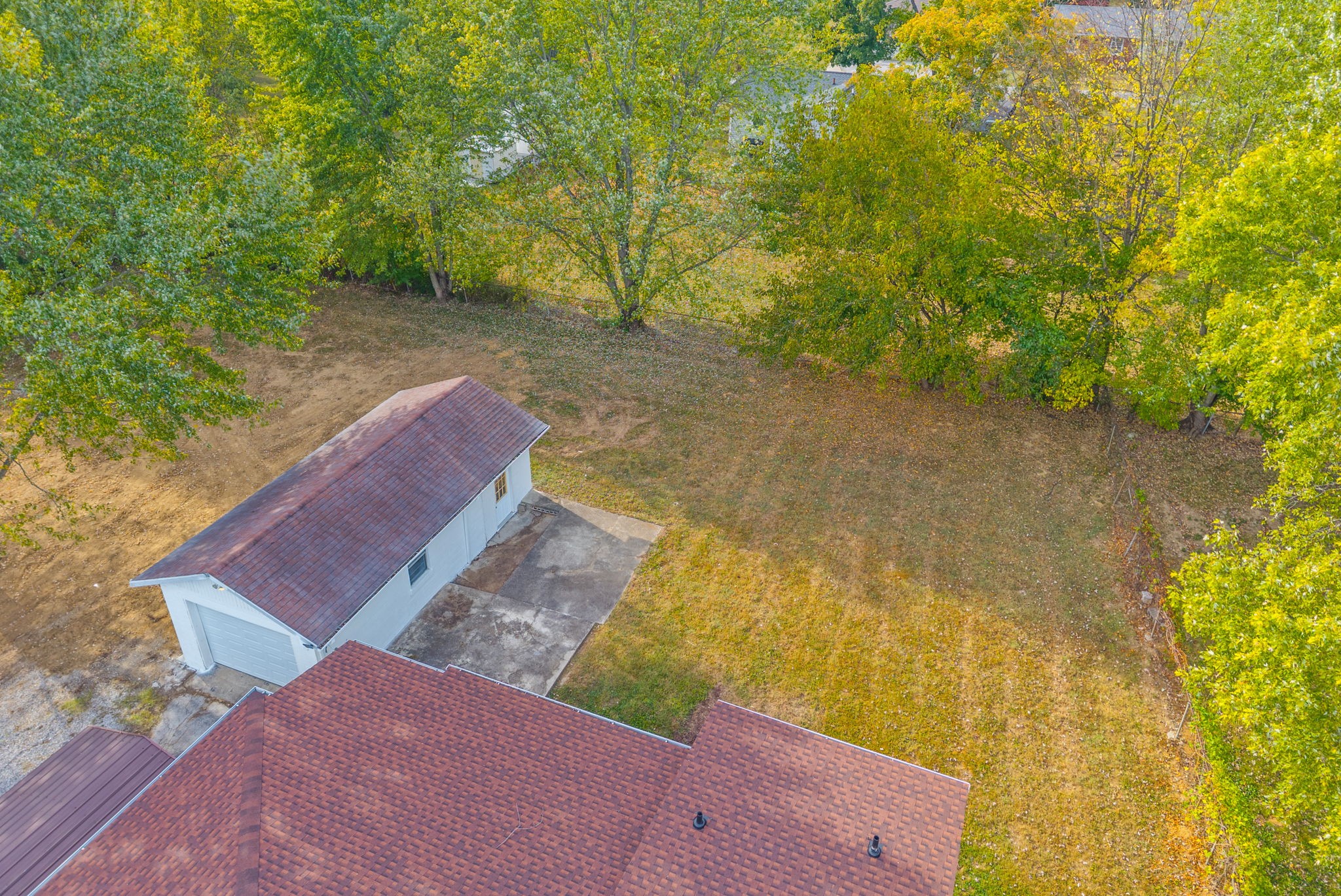 614 Sanderson Dr Property Photo 33