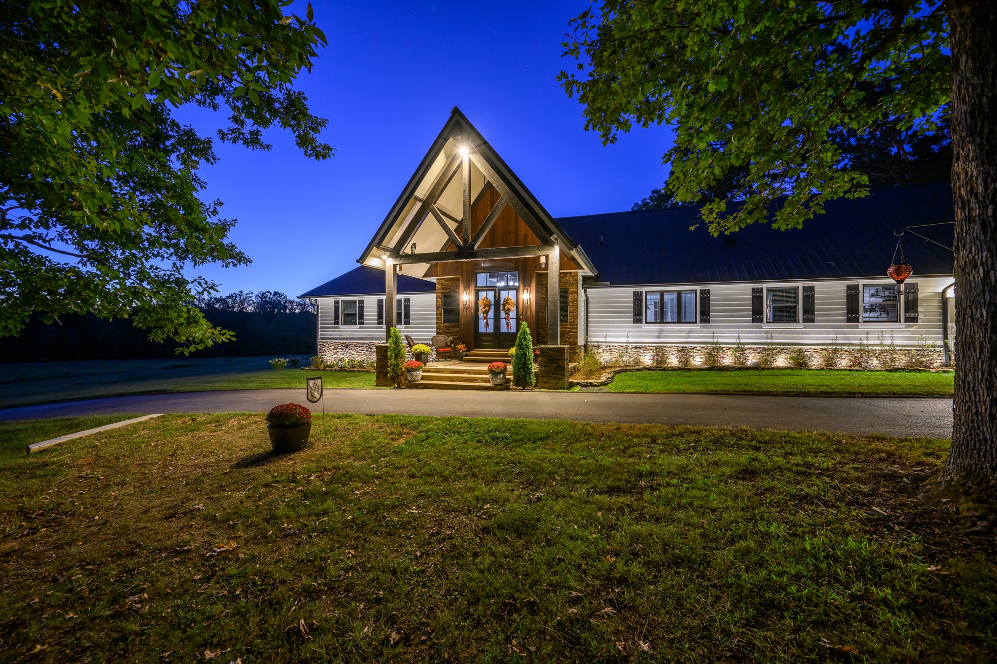 153 Forrest St Ext Property Photo 77
