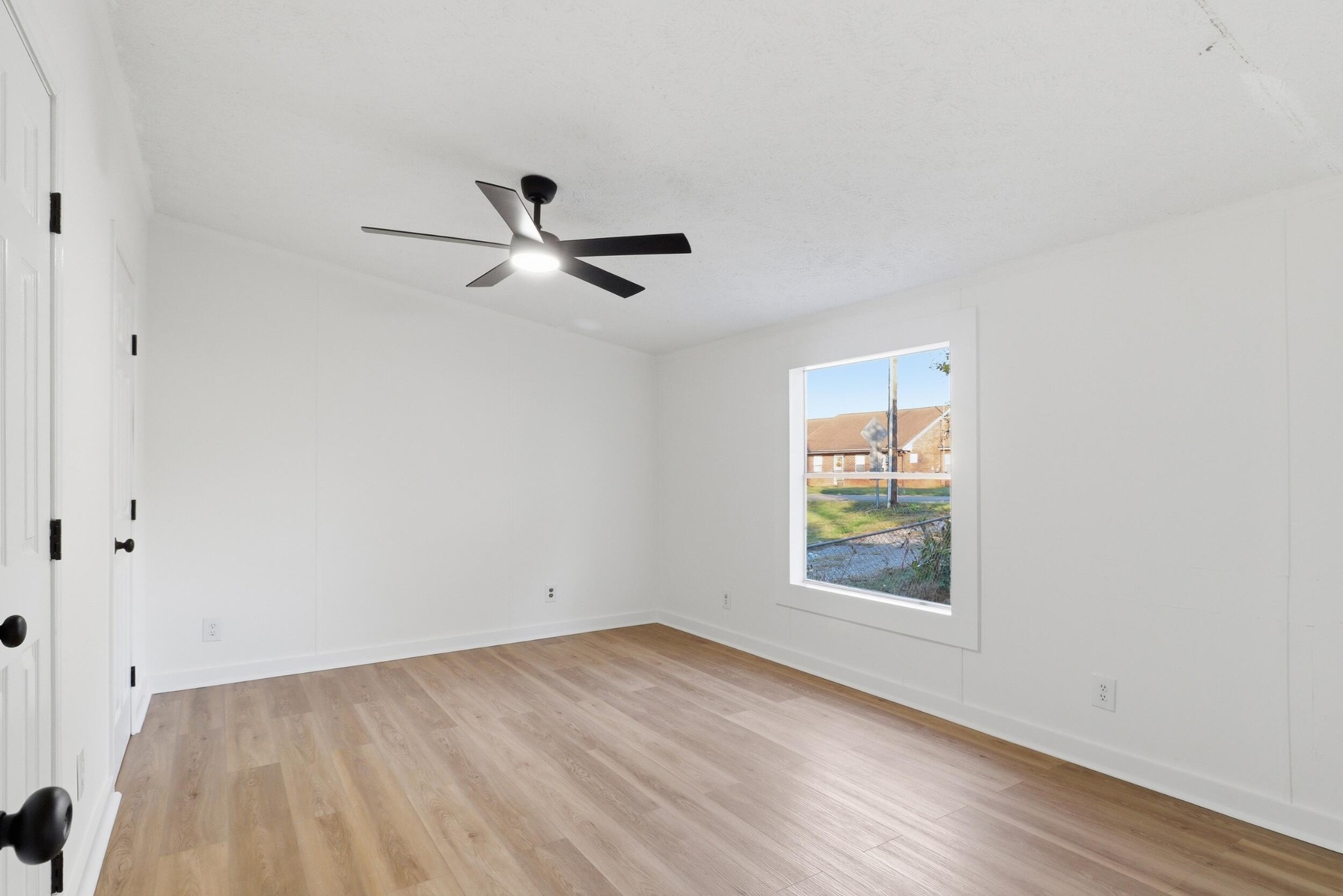 351 County Road 260 Property Photo 18