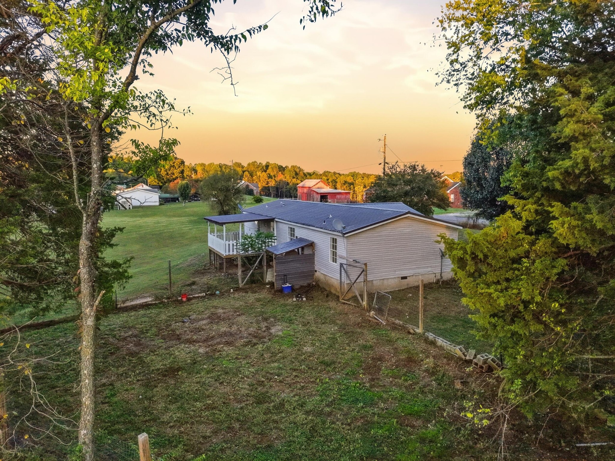 351 County Road 260 Property Photo 34