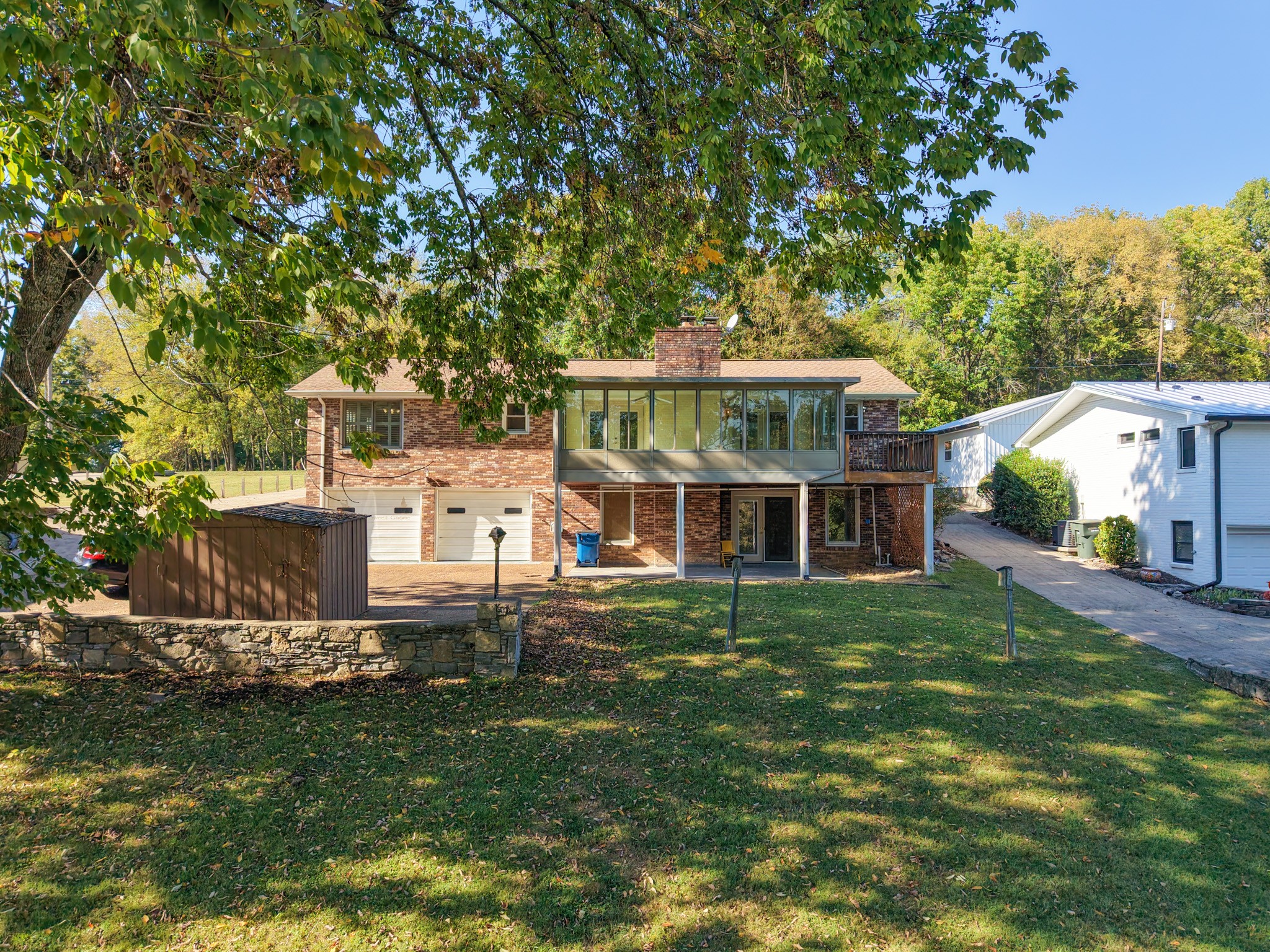 491 Lake Forest Dr Property Photo 14