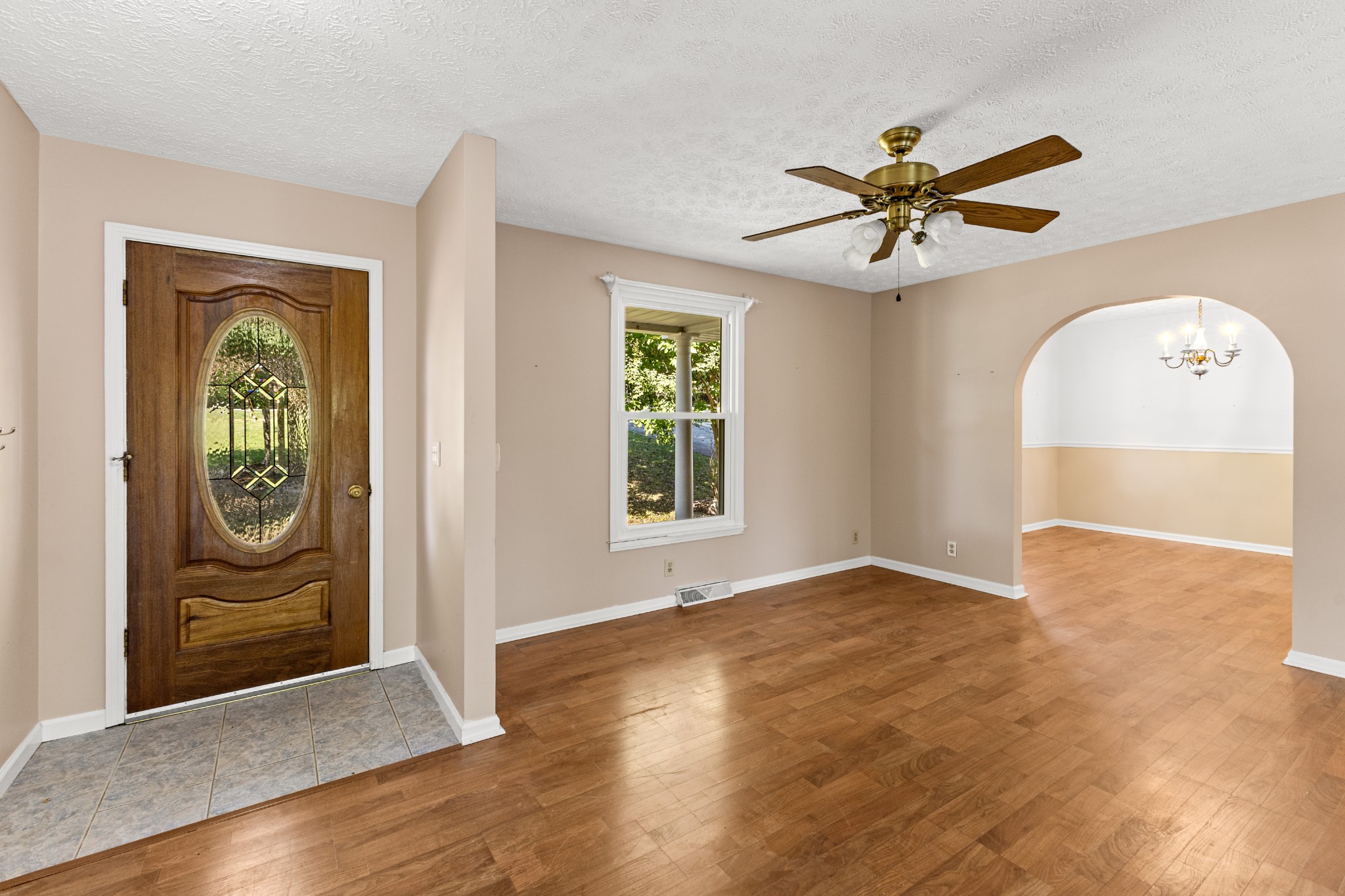 491 Lake Forest Dr Property Photo 15
