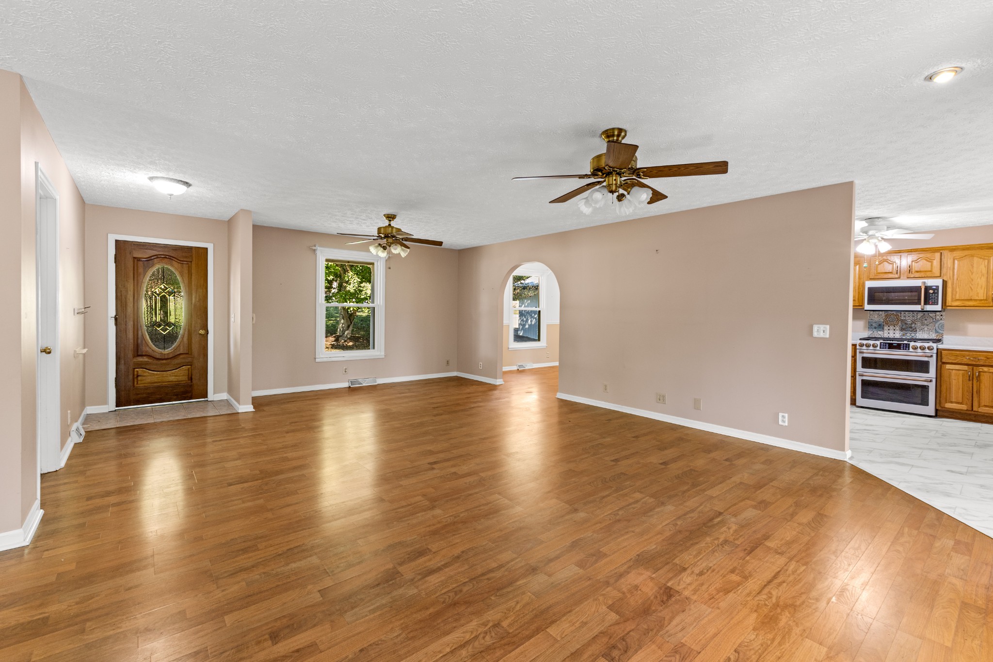 491 Lake Forest Dr Property Photo 18