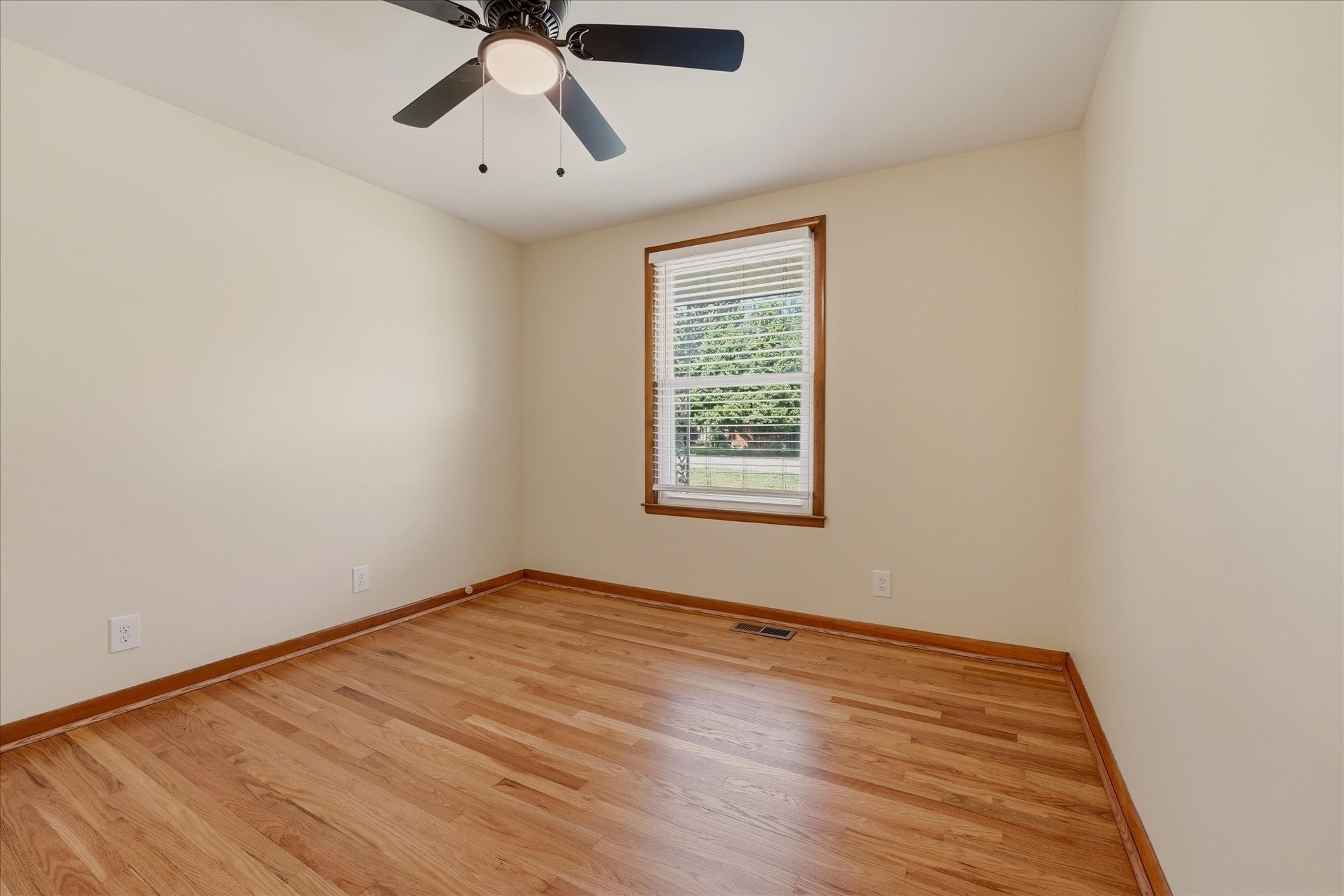 4703 Langston Dr Property Photo 14