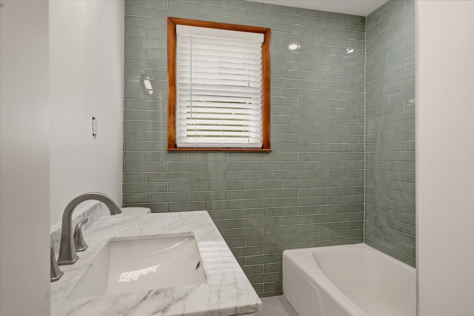 4703 Langston Dr Property Photo 16