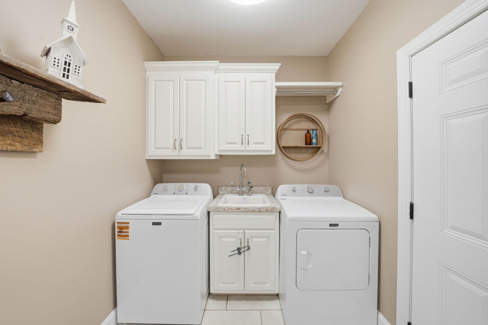 126 Laurelwood Dr Property Photo 30