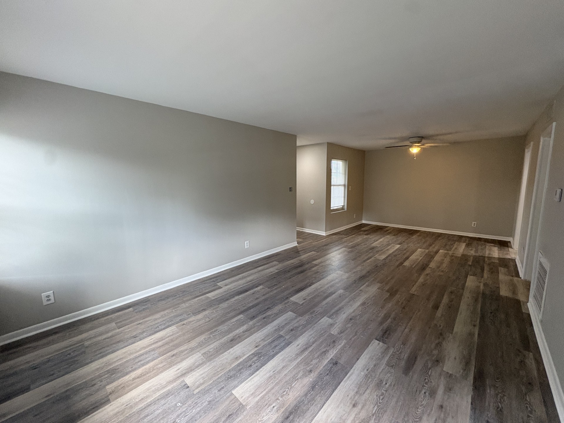 614 Hardison St Property Photo 3