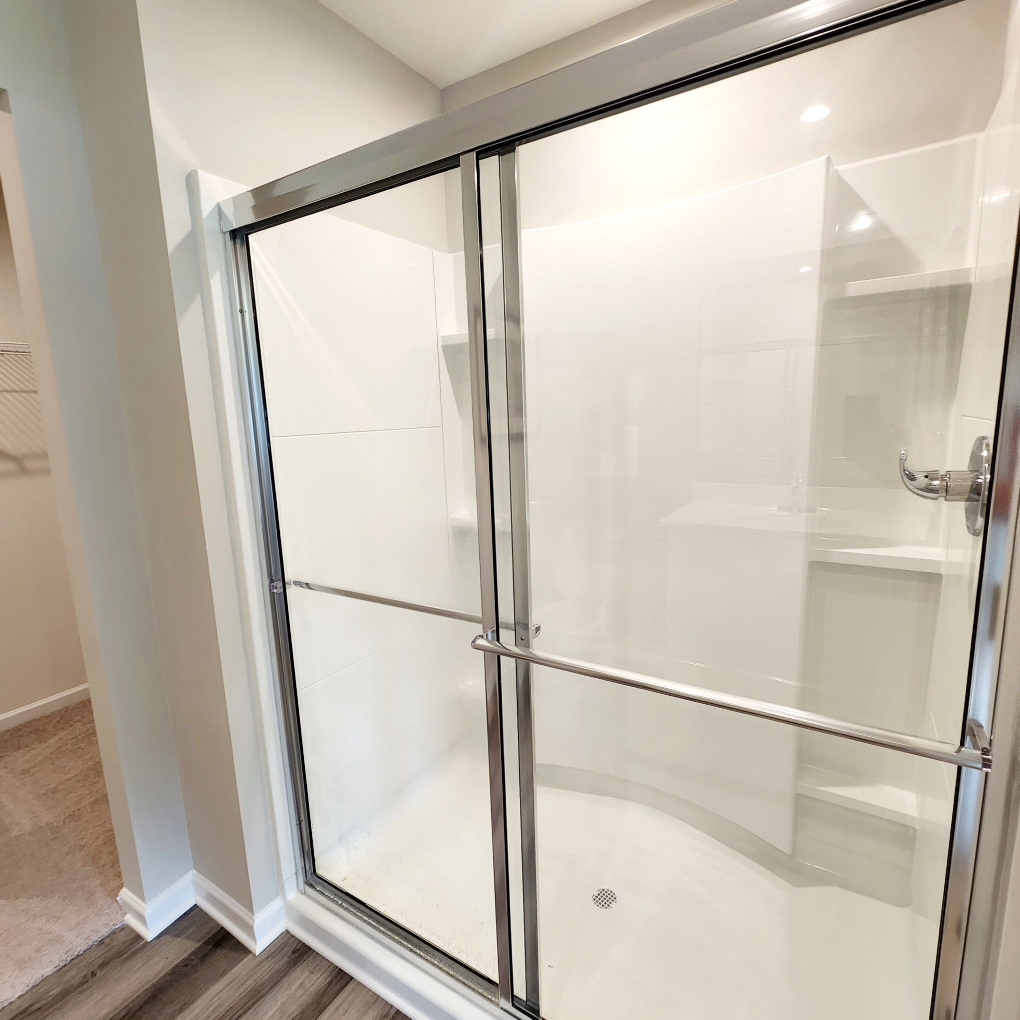 1701 Quail Run Way Property Photo 6