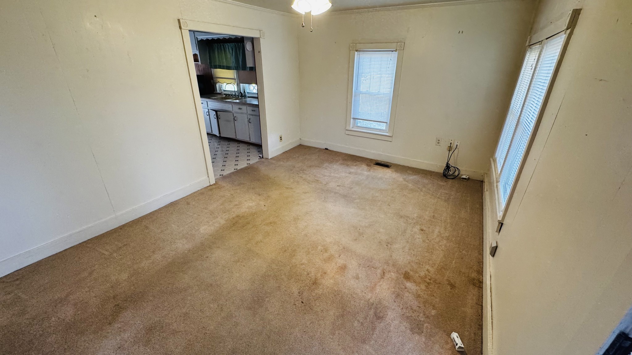 1210 Garton Rd Property Photo 5