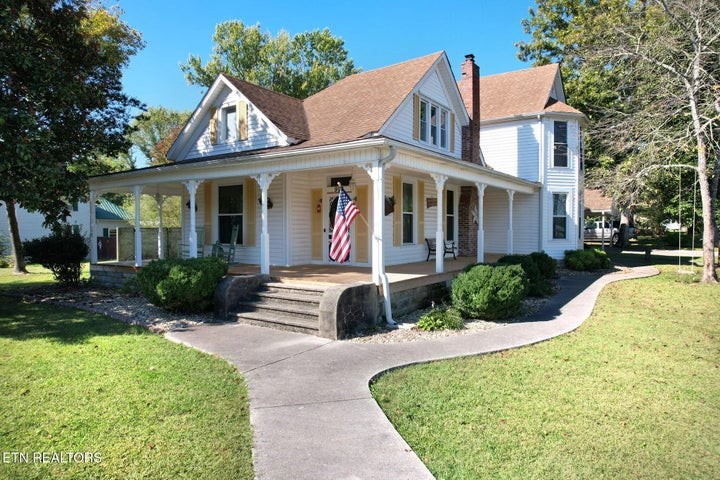 900 Georgia Ave Property Photo 1