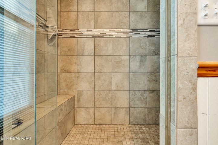 900 Georgia Ave Property Photo 13