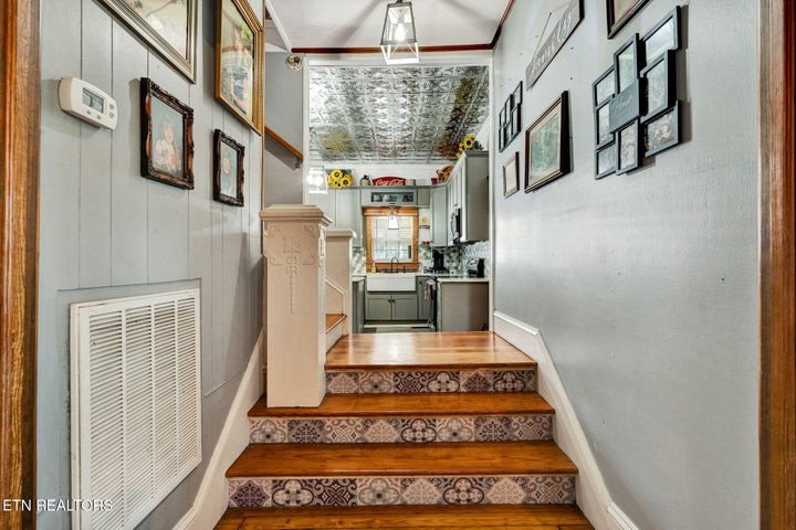 900 Georgia Ave Property Photo 15