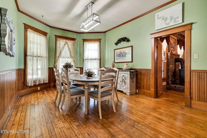 900 Georgia Ave Property Photo 22