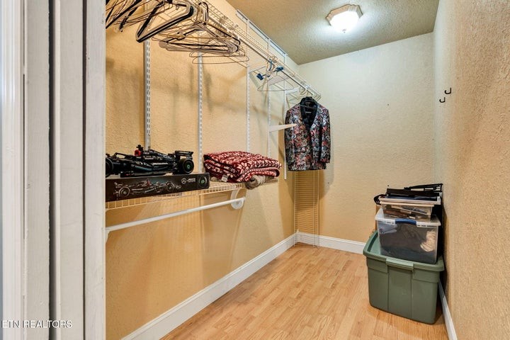 900 Georgia Ave Property Photo 35
