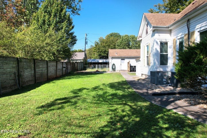 900 Georgia Ave Property Photo 47