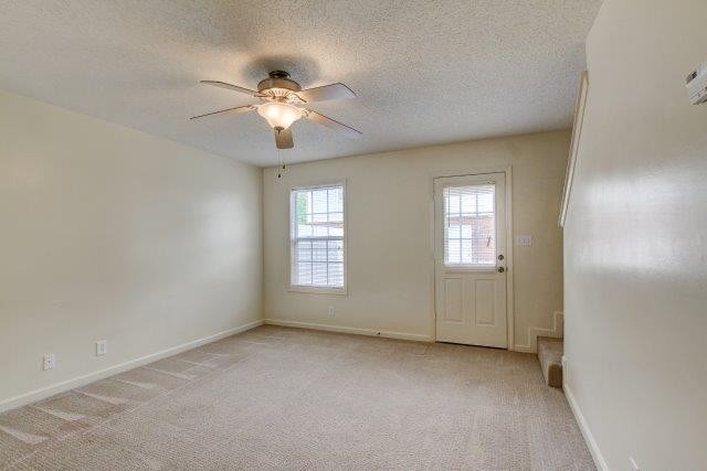 299 Raleigh Drive Property Photo 5