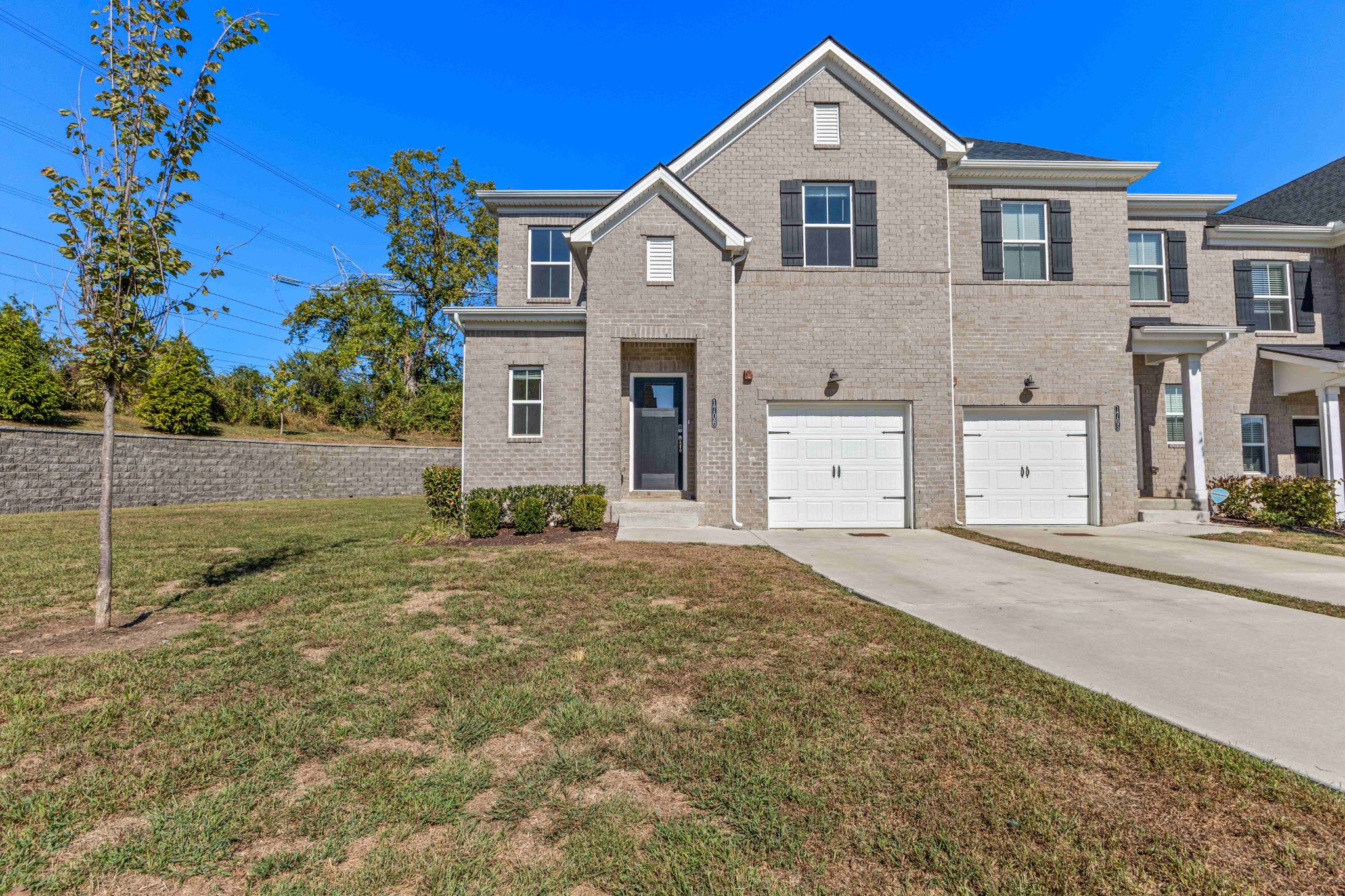204 Douglas Bend Rd Property Photo 1