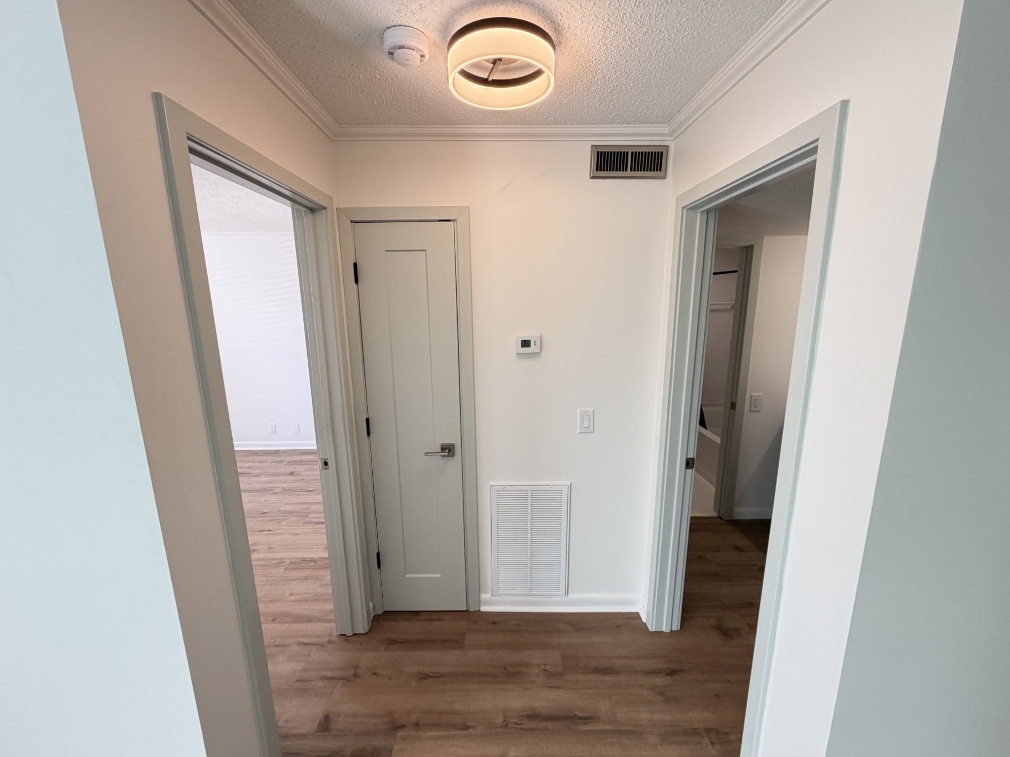 6680 Charlotte Pike Property Photo 10
