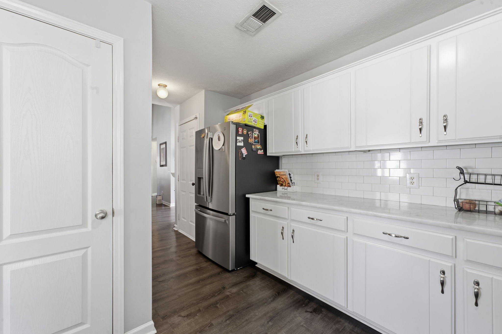 736 Clear Cir Property Photo 12