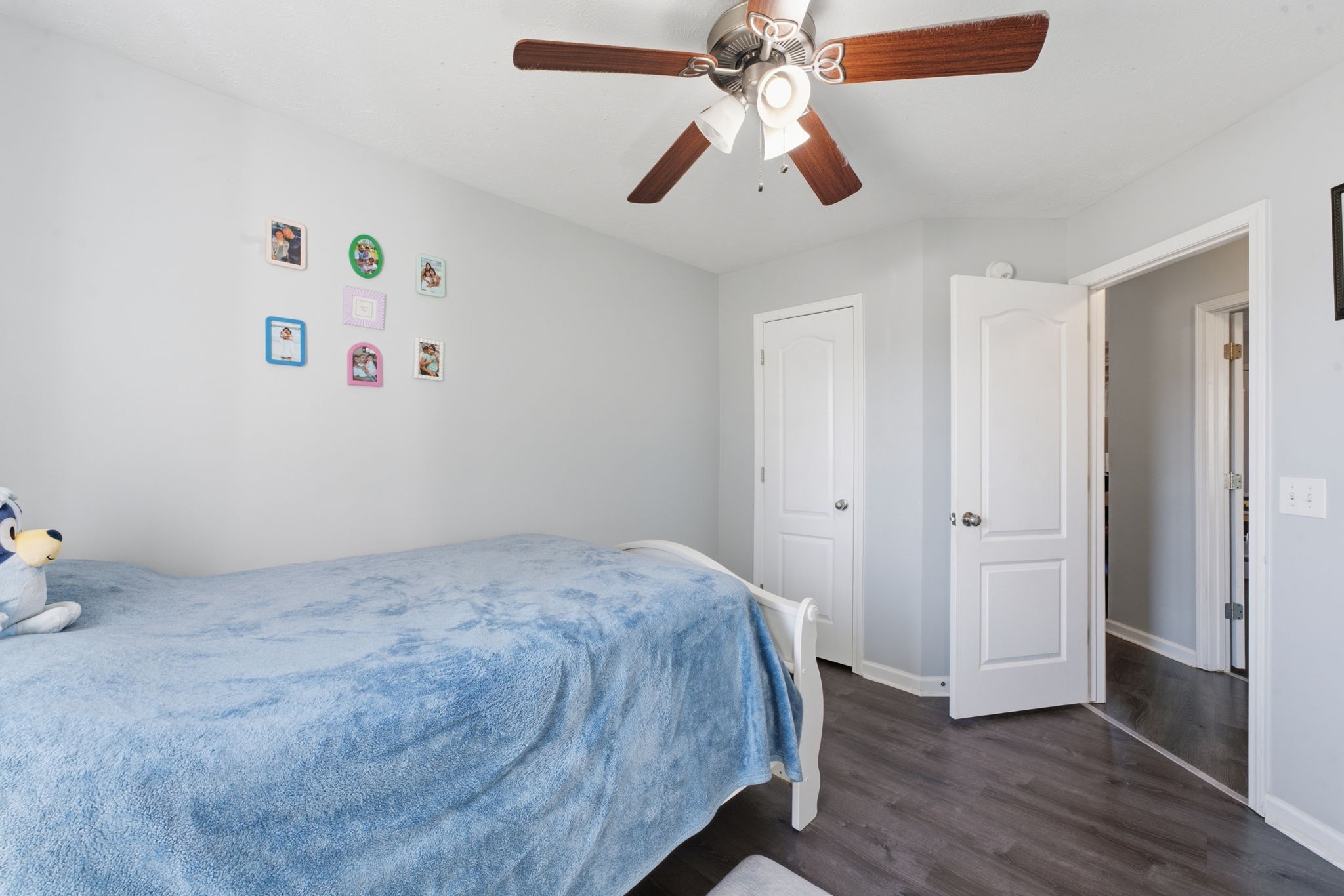 736 Clear Cir Property Photo 21