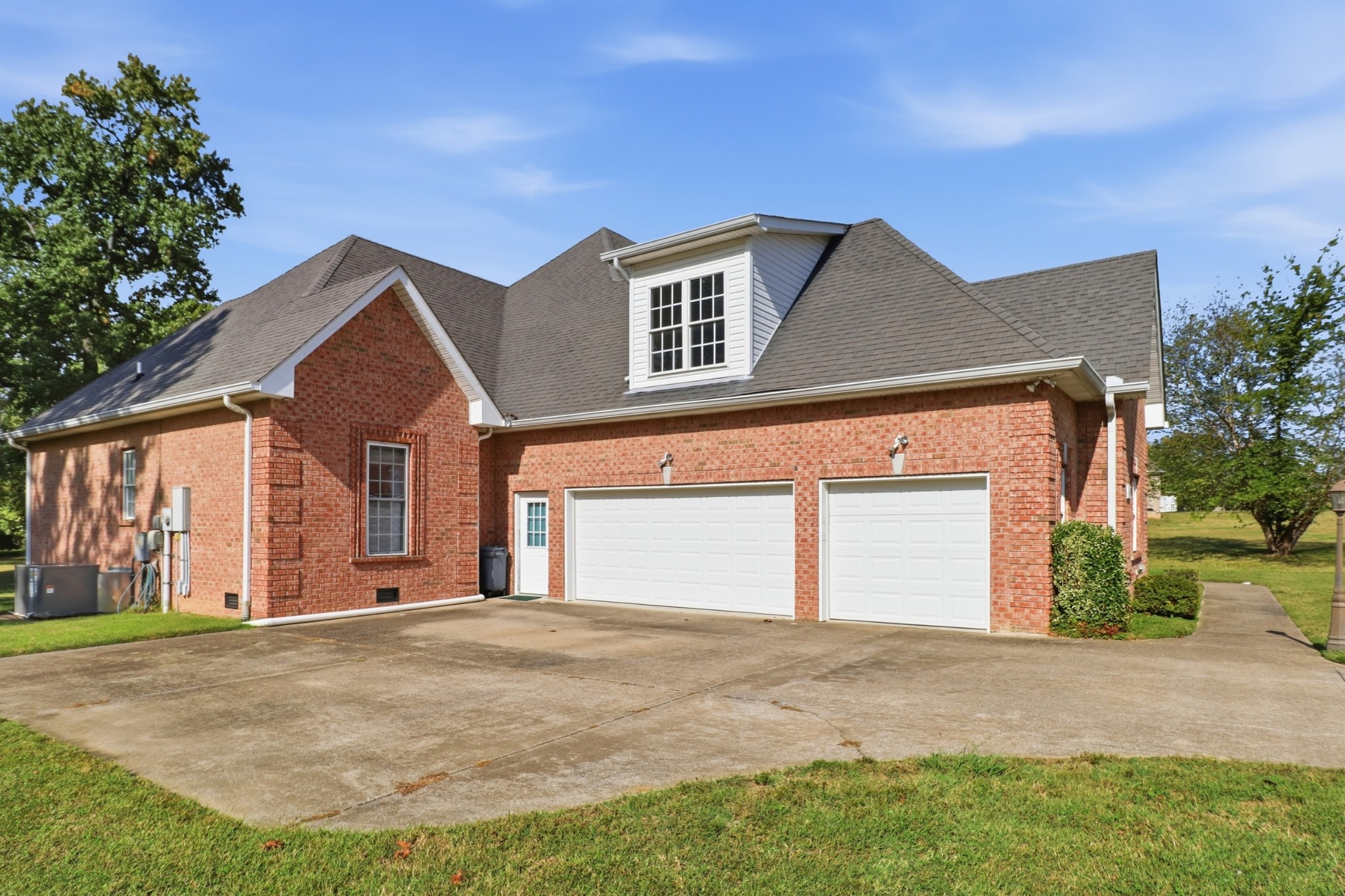 620 Greene Dr Property Photo 4