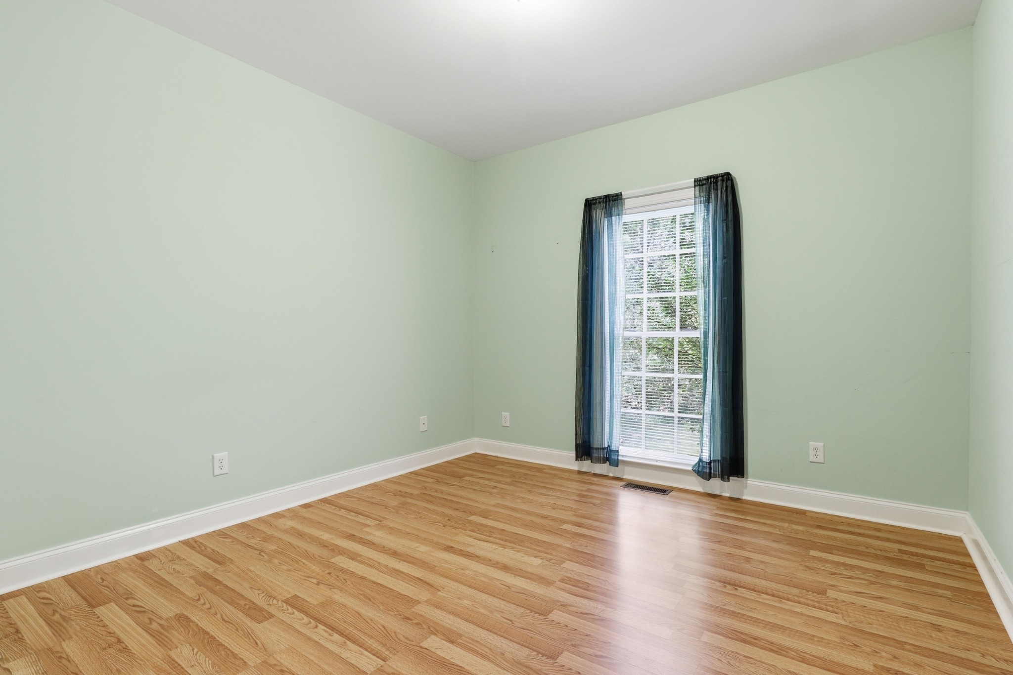 620 Greene Dr Property Photo 16