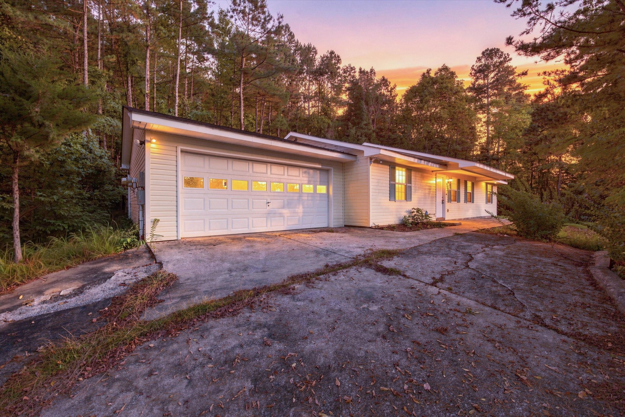 2250 Morris Hill Road Property Photo 1