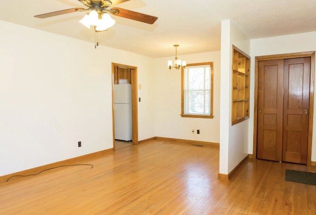 1032 Mitchell Rd Property Photo 4