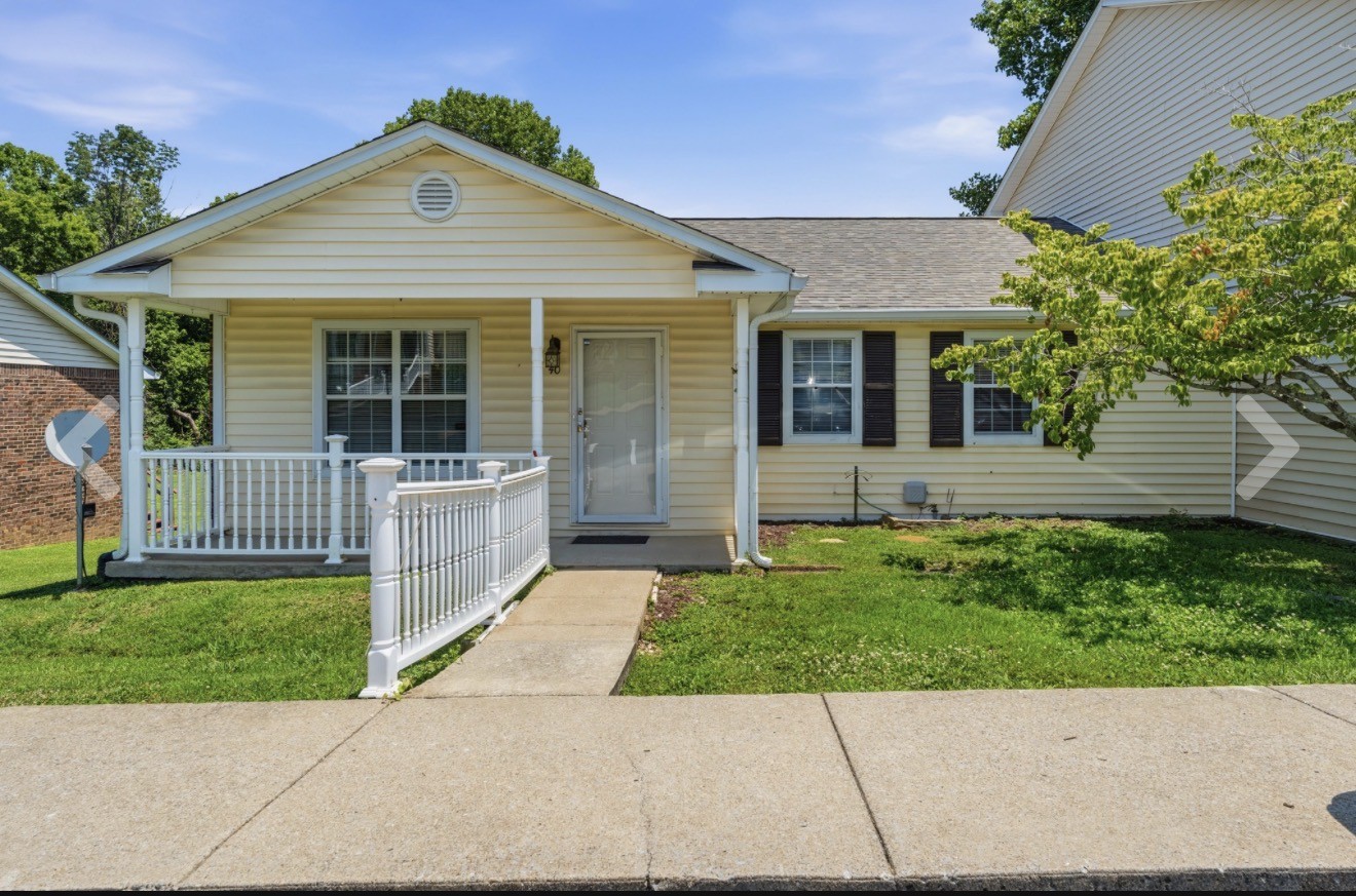 40 Rolling Meadows Dr Property Photo 1