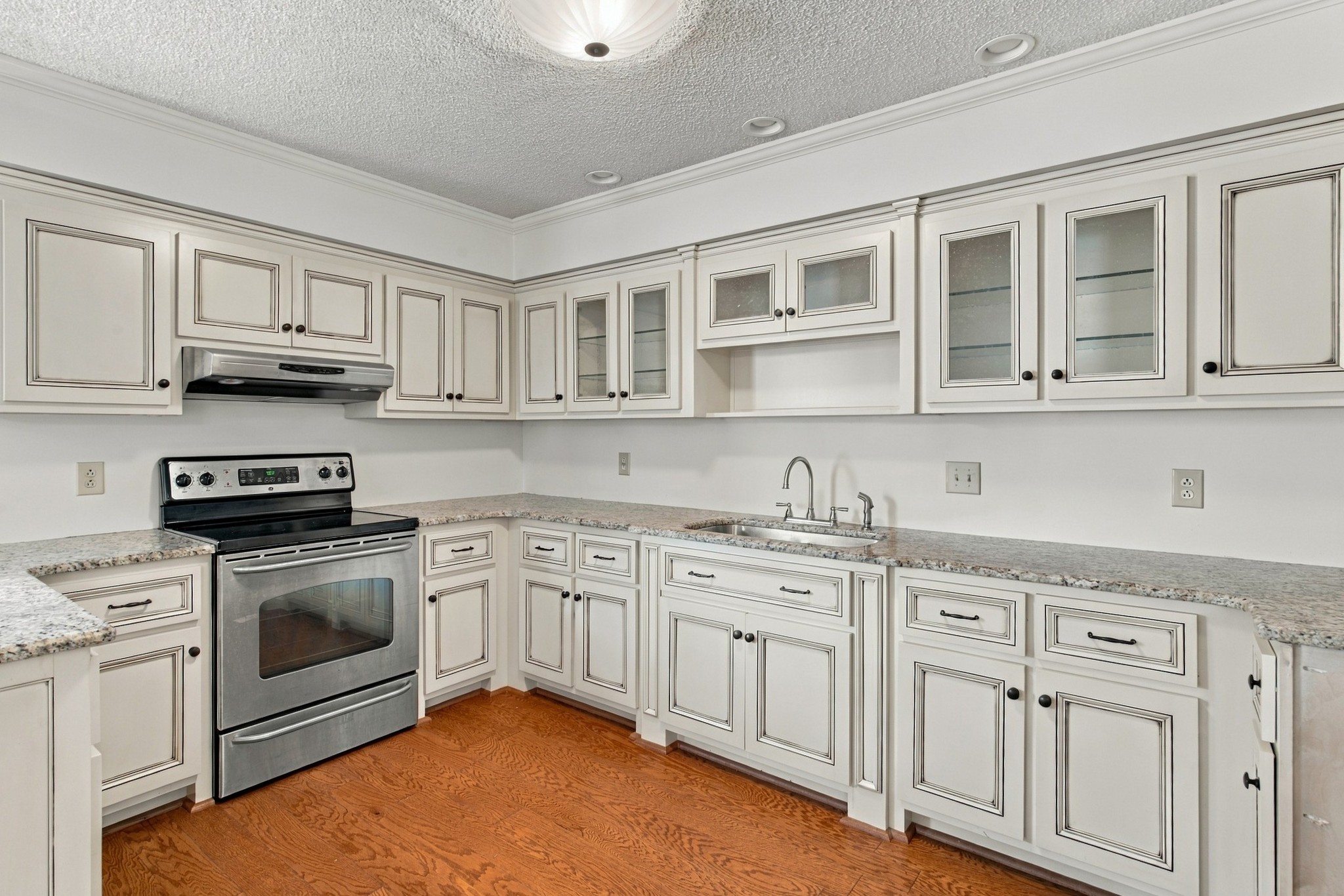 661 Dutchmans Dr Property Photo 12