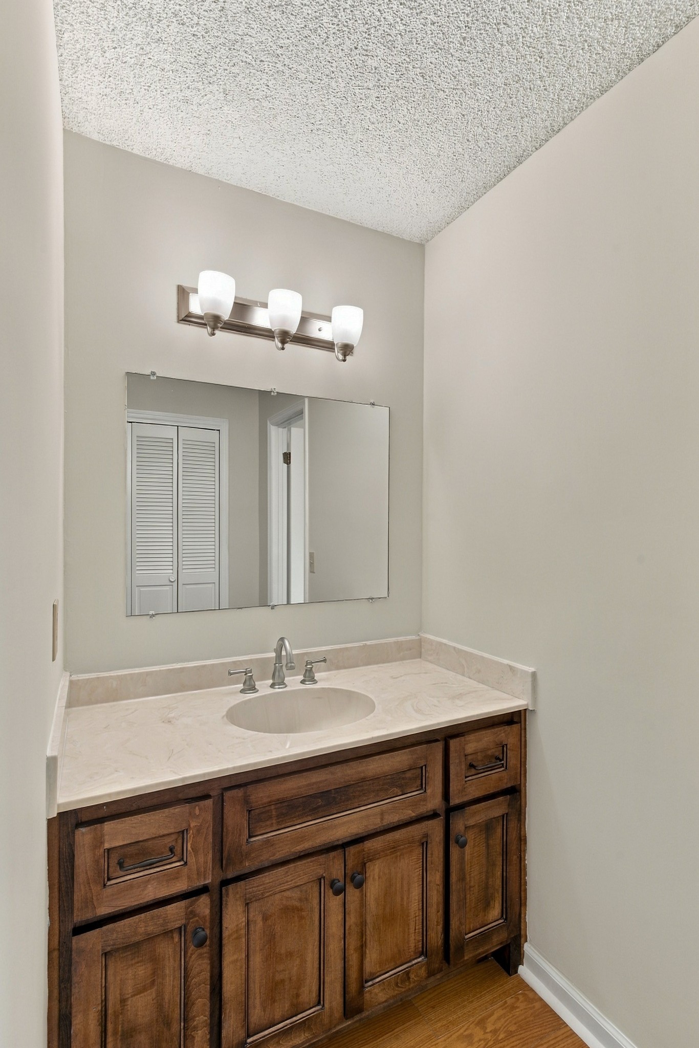 661 Dutchmans Dr Property Photo 26