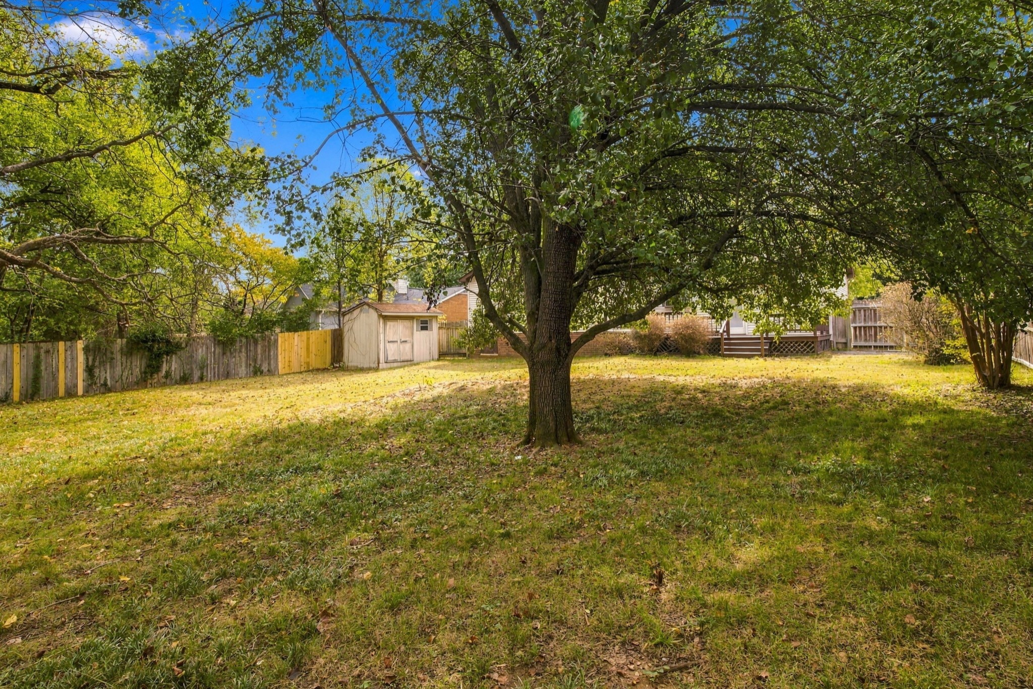 661 Dutchmans Dr Property Photo 33