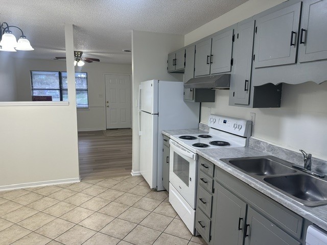 149 Eastview Ave, Nw Property Photo 6