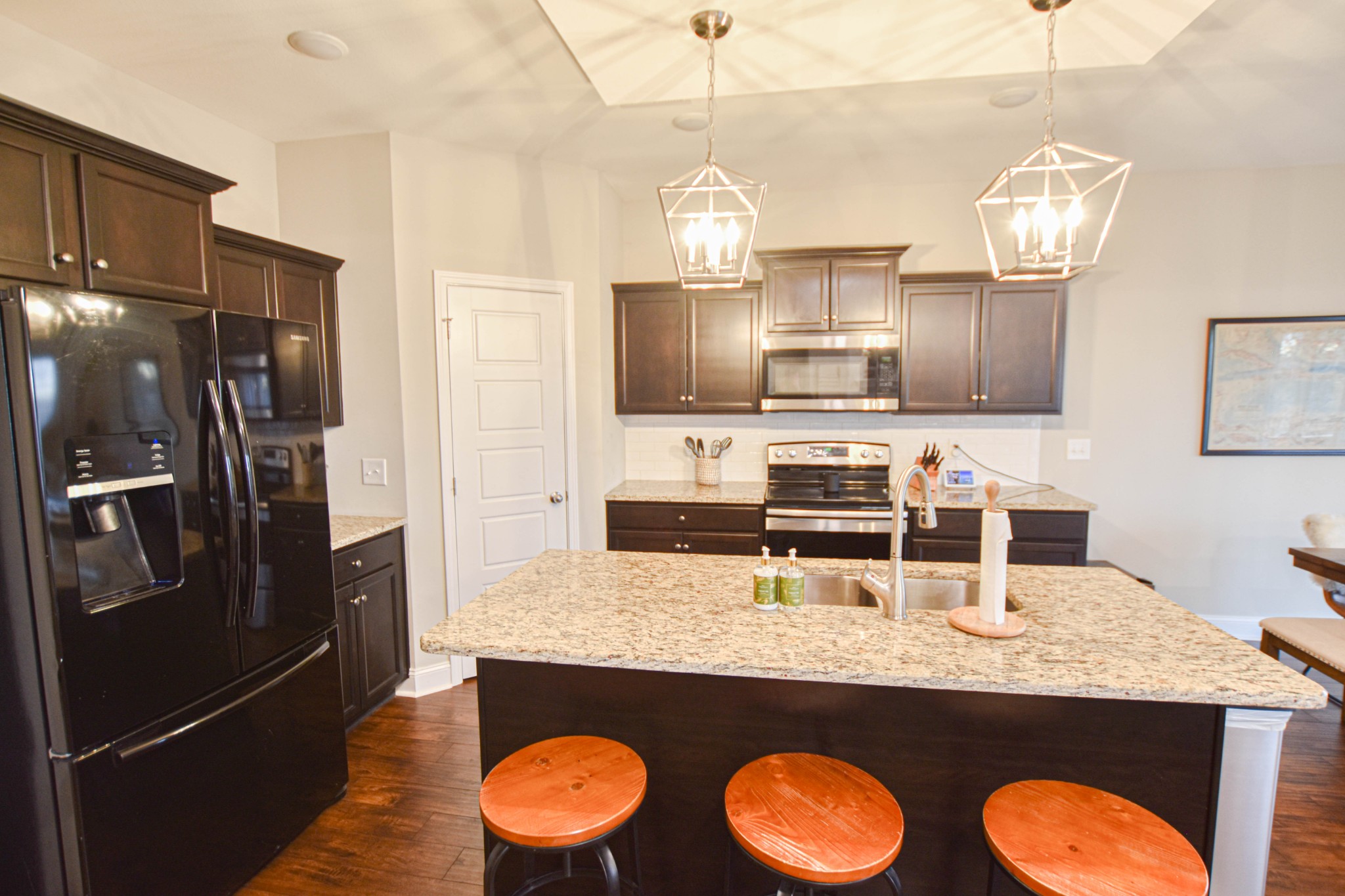 1146 Eagles Nest Lane Property Photo 7