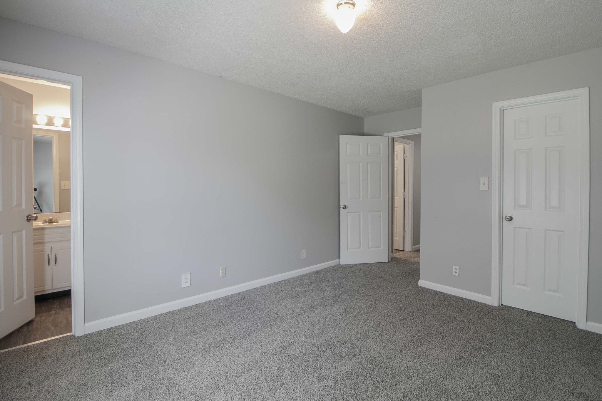 571 Garnet Drive Property Photo 23