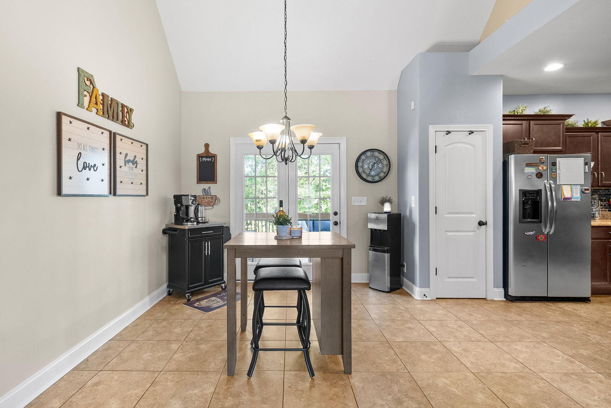 2445 Senseney Dr Property Photo 8