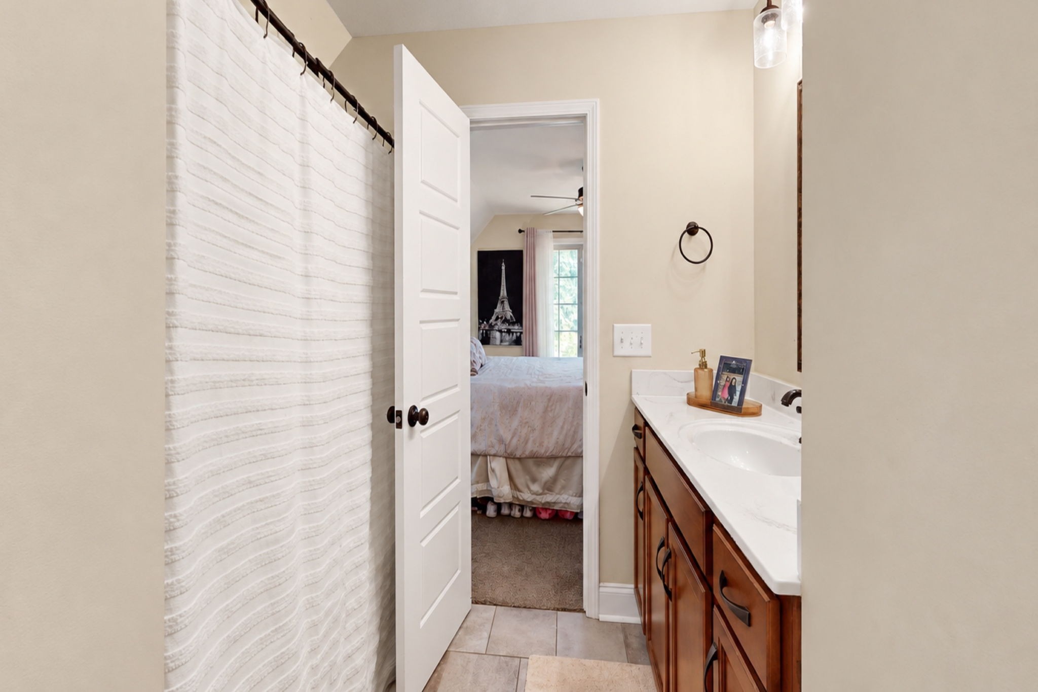823 Shady Bluff Trl Property Photo 45