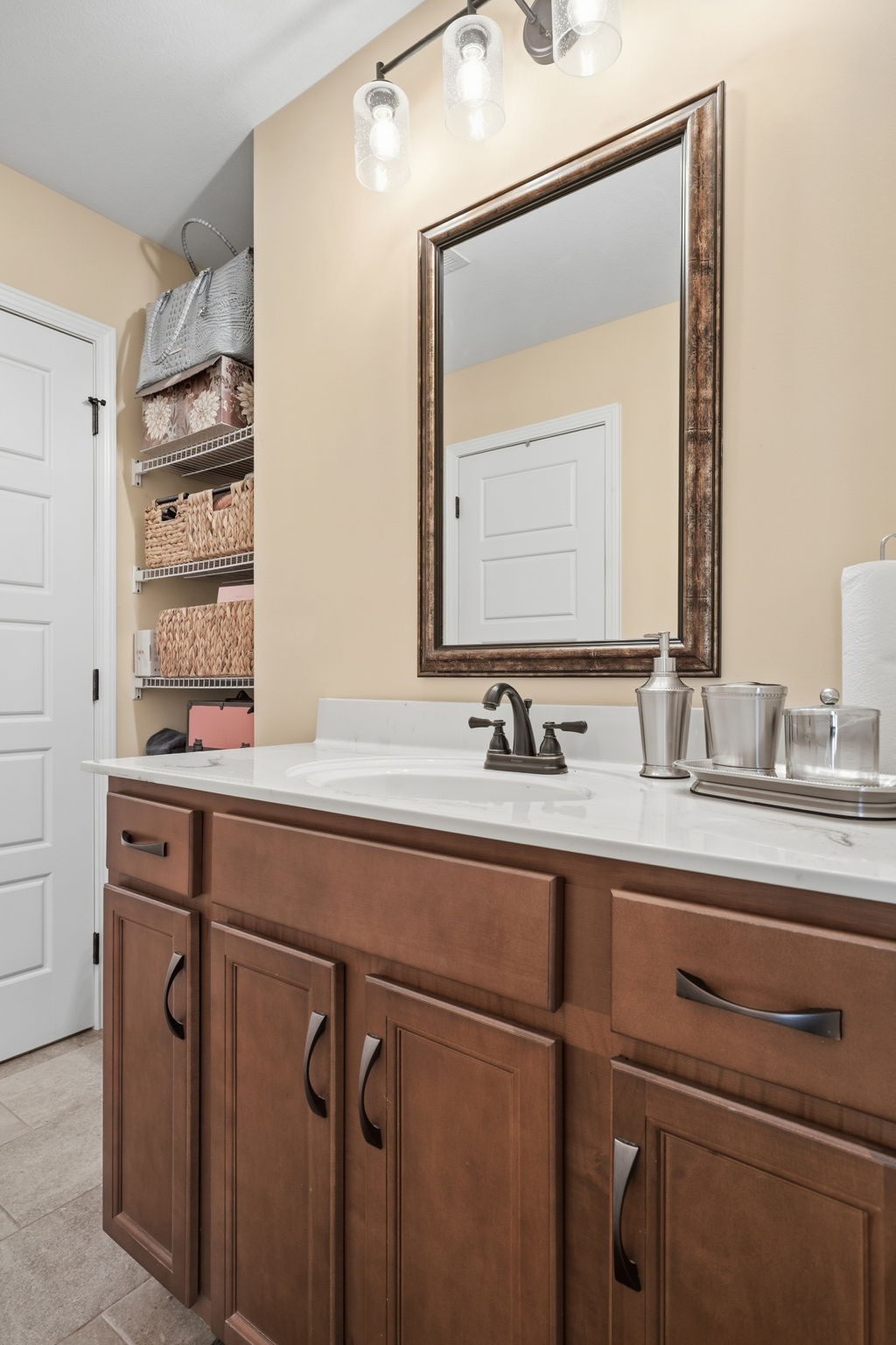 823 Shady Bluff Trl Property Photo 54