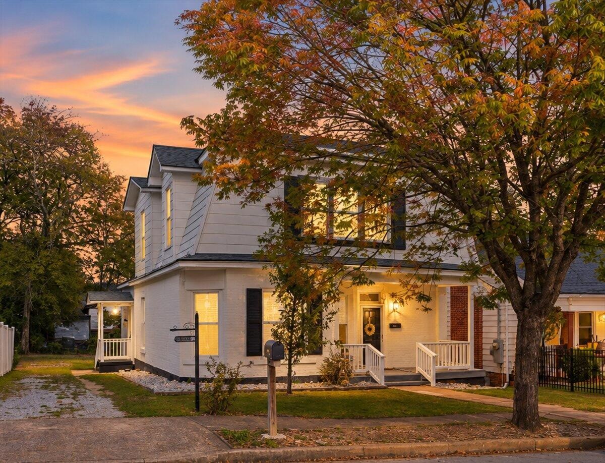 1905 Ivy Street Property Photo 1