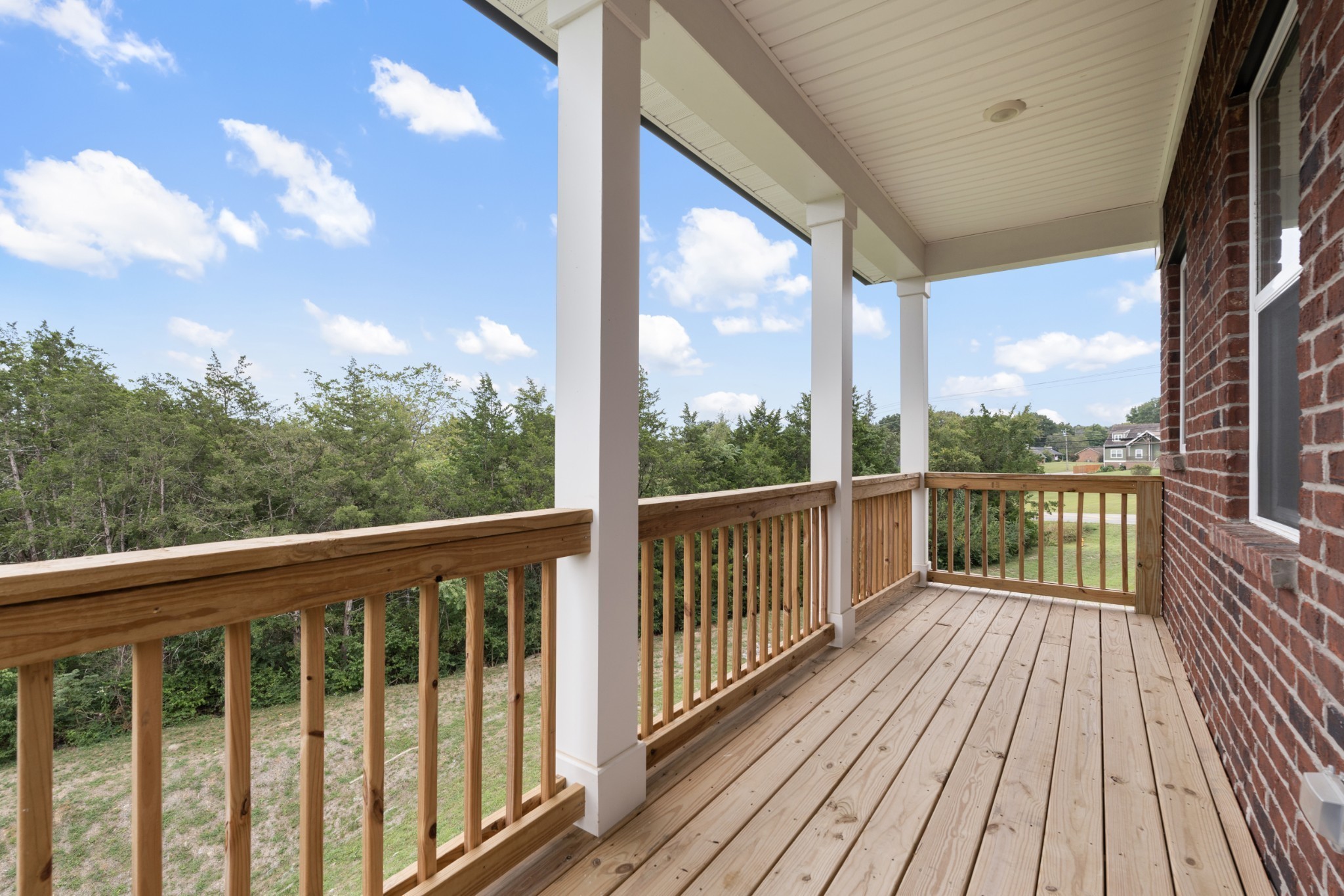 102 Stewarts Landing Dr Property Photo 9