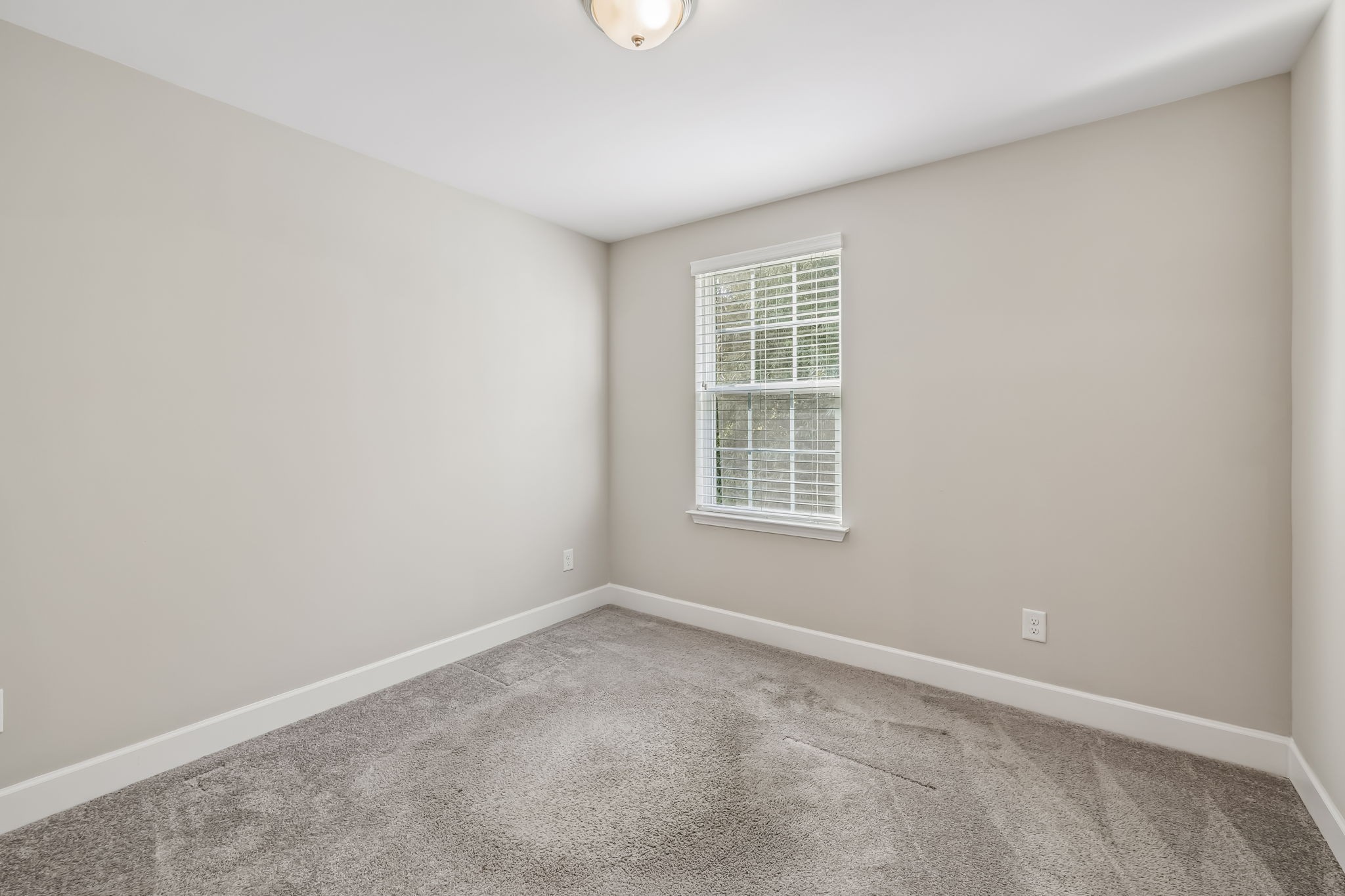 1015 Avery Park Dr Property Photo 20