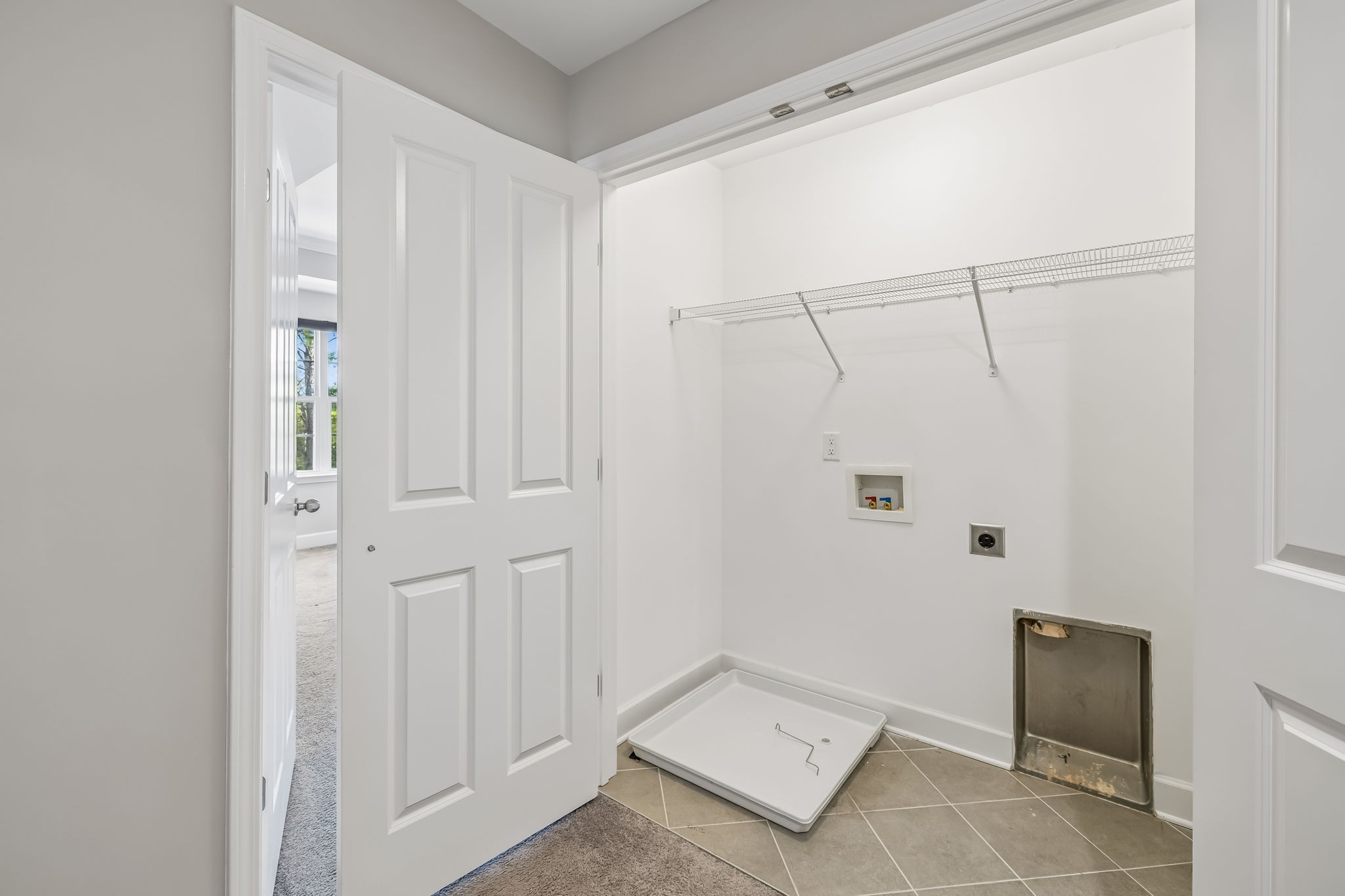 1015 Avery Park Dr Property Photo 24