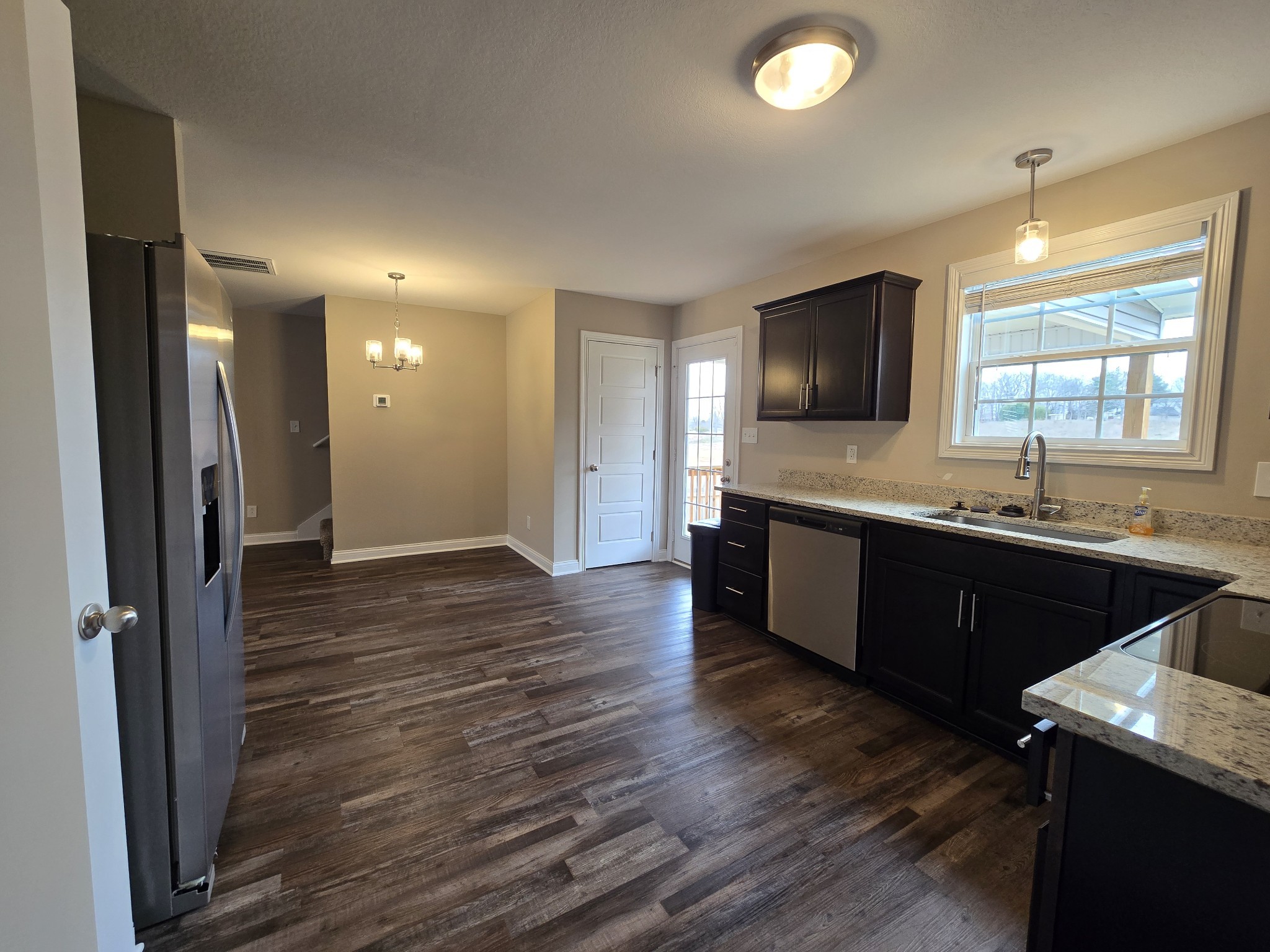 807 Karmaflux Way Property Photo 5