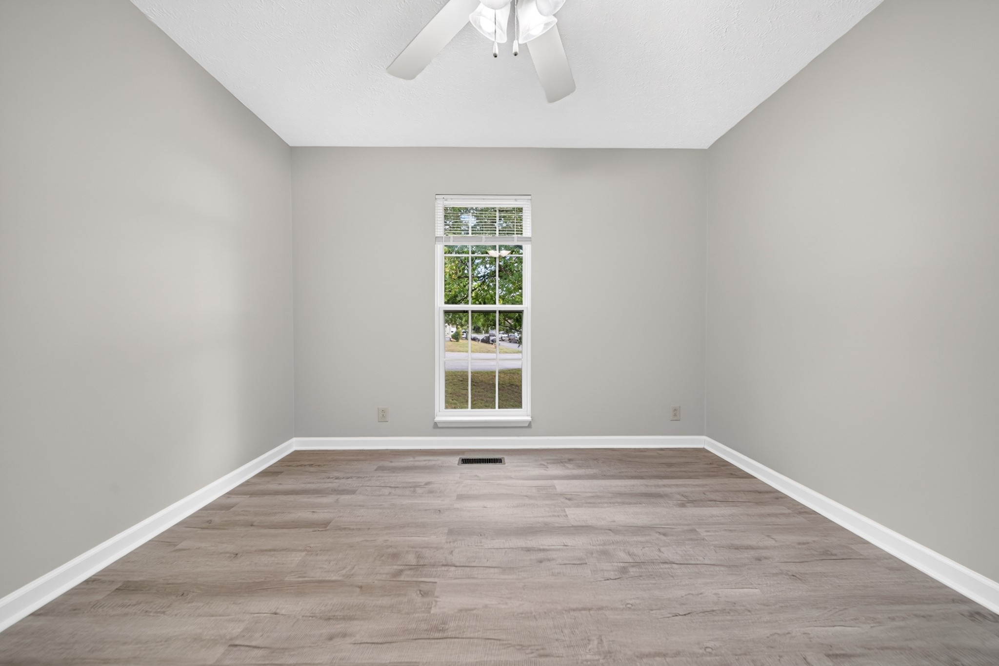 1305 Joust Ct Property Photo 31